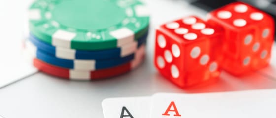 Poker online vs Standard Poker - Care este diferența?