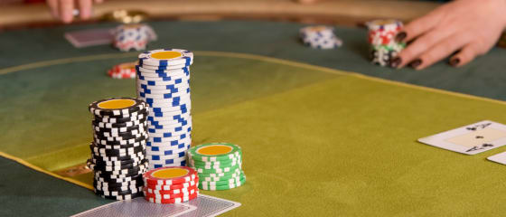 Avantaje și dezavantaje ale jocului Caribbean Stud Poker