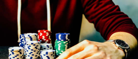 Cum să te distrezi mai mult jucând jocuri de cazino online