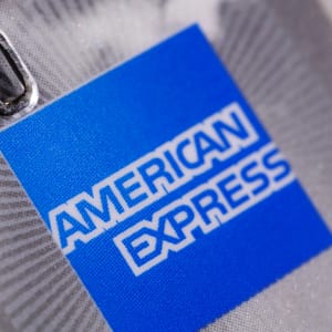 American Express vs alte metode de plată